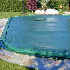 Copertura invernale con fascette senza tubolari per piscina a forma libera - 400 g/mq
