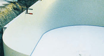 Piscina interrata in lamiera d'acciaio ovale liner azzurro SKYBLUE COMFORT 900 h.120 - Kit piscina: la struttura in acciaio