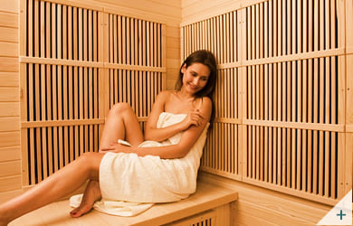 Sauna infrarossi Ramona - Foto degli interni: cassa stereo e presa d'aria